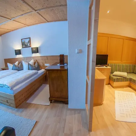 Alwin Lech am Arlberg