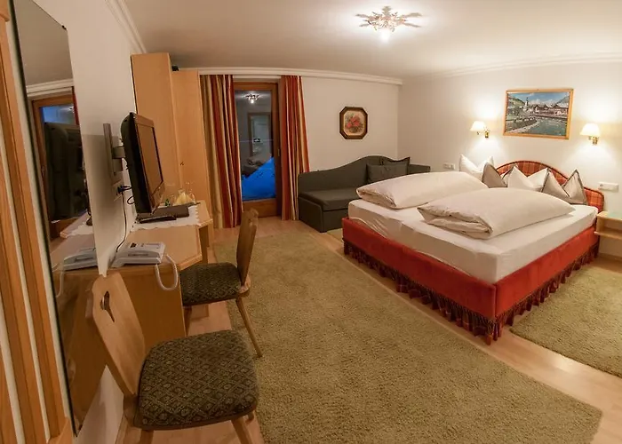 Alwin Πανσιόν 4*